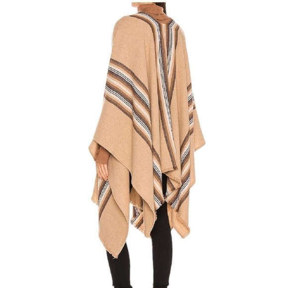 Nili Lotan wool blend poncho sweater one size New With Tags - Picture 2 of 16